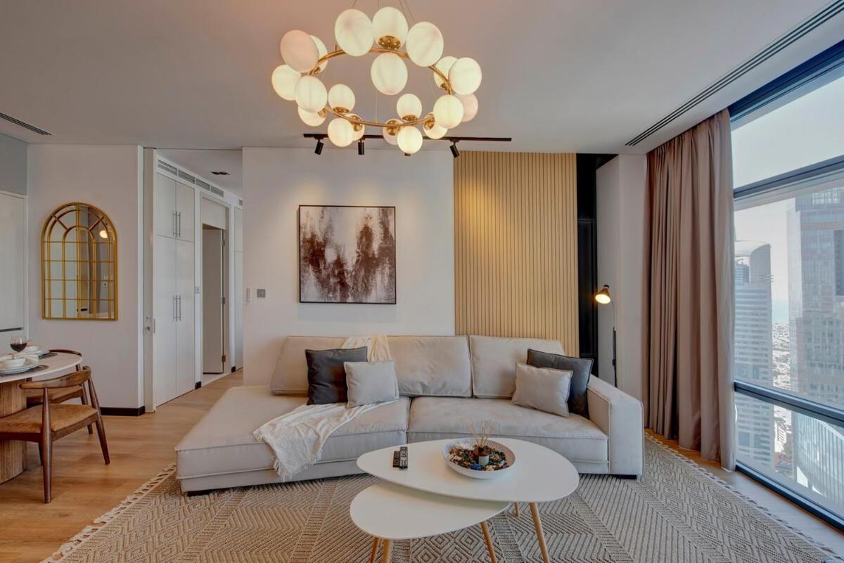 Apartment Index Tower *